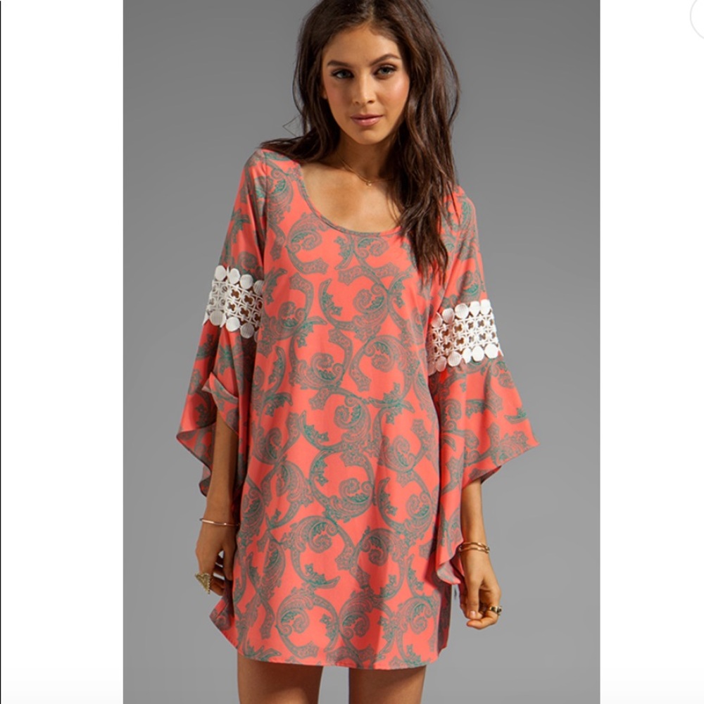 REVOLVE Kendyll Bell Sleeve Dress by VOOM sz XS